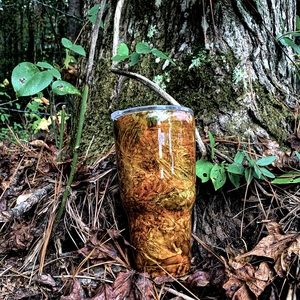 32 ounce camo tumbler